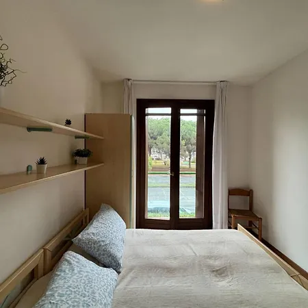 アパート Flat For Seven Guests In With Pool ビビオーネ